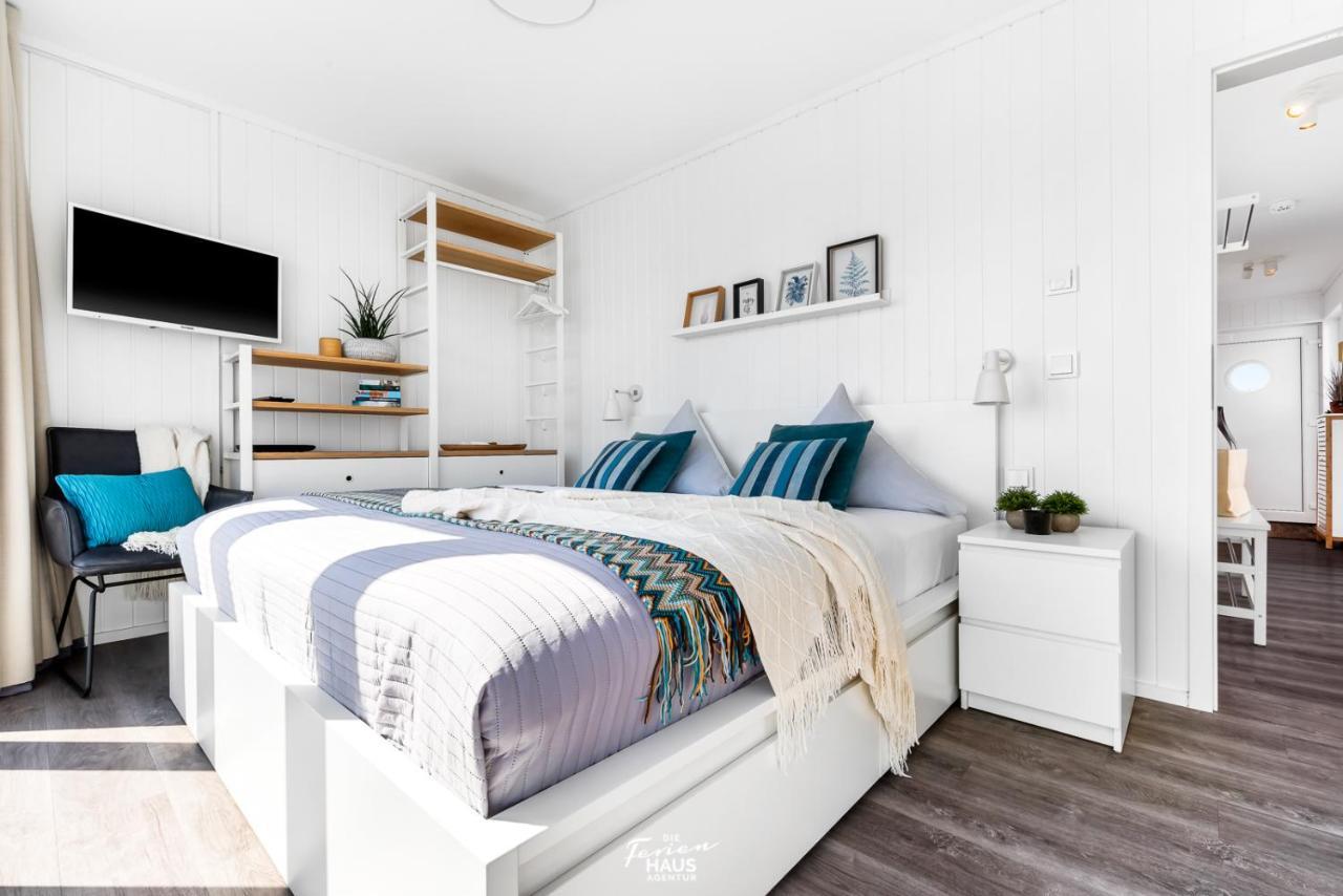 Вилла Schwimmendes Haus Aloha Ольпениц Экстерьер фото