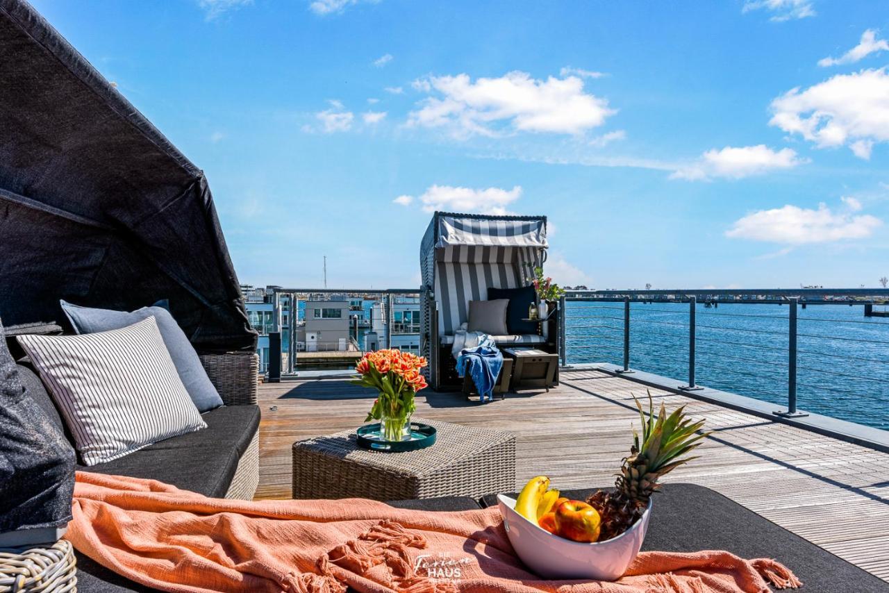 Вилла Schwimmendes Haus Aloha Ольпениц Экстерьер фото
